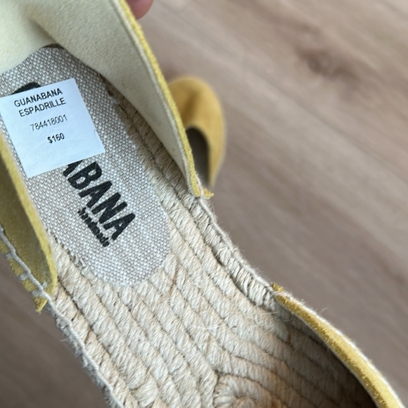 Guanabana VALENCIAN FLAT
WITH POMPOM - YELLOW NWOB - Picture 9 of 9